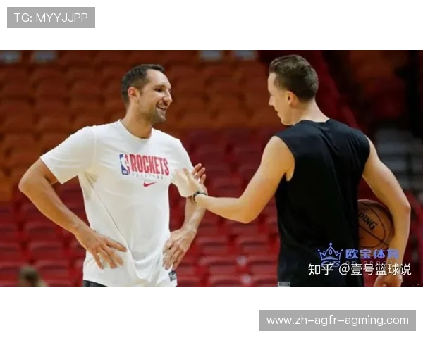 火箭队球员安德森现任女友曝光引发热议